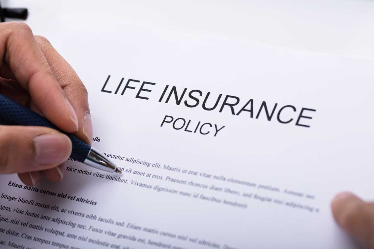 Understanding the Difference Between Term and Whole Life Insurance